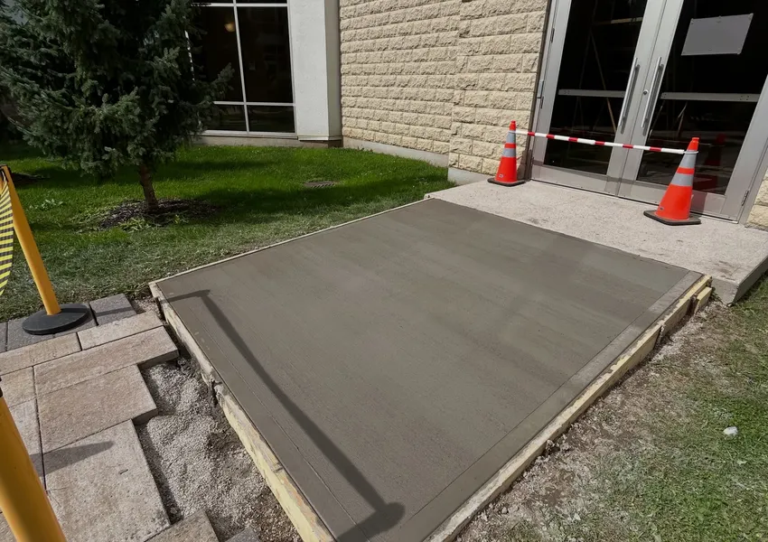 Commercial Side Entry Slab and Landing in Visalia