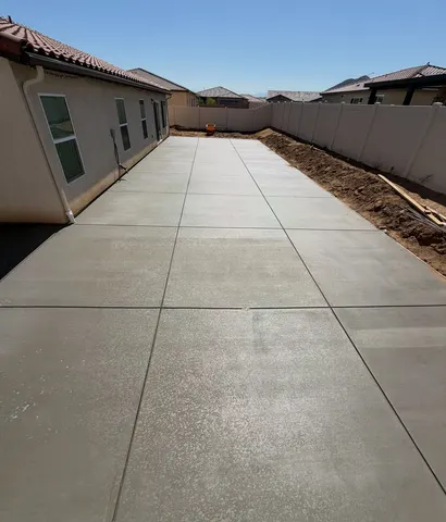 Three-Car Driveway Extension in West Tulare
