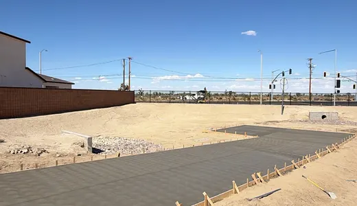 New-Construction Driveways and Sidewalk in Tulare, photo 4