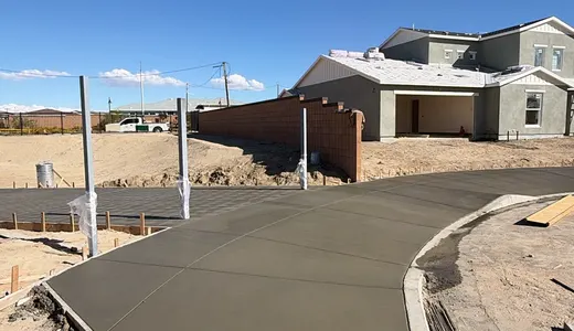 New-Construction Driveways and Sidewalk in Tulare, photo 5