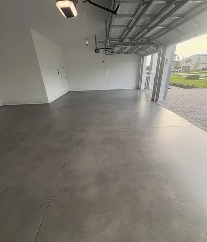Stained and Sealed Garage Floor in Tulare