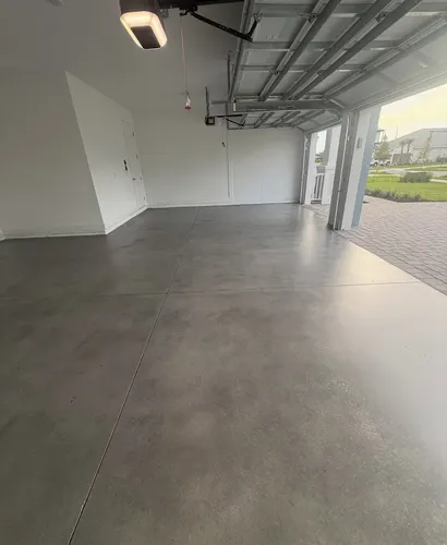 Stained and Sealed Garage Floor in Tulare