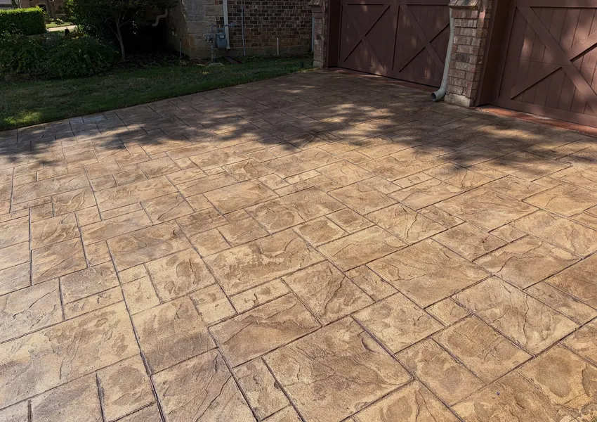 Stamped Ashlar Entry Courtyard in Tulare