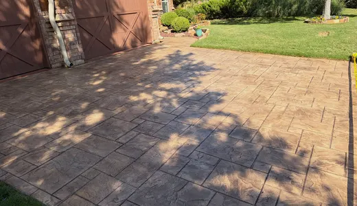 Stamped Ashlar Entry Courtyard in Tulare, photo 1